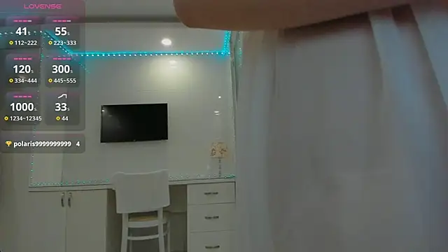 Yuki miiii online show from November 4, 8:47 pm