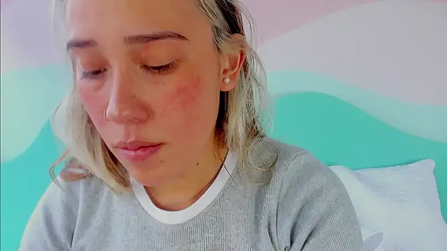 Lannajansen online show from November 1, 5:17 pm