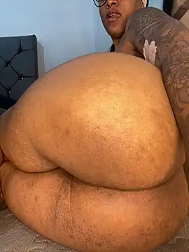 Charlotte bronxxx online show from October 17, 6:33 pm