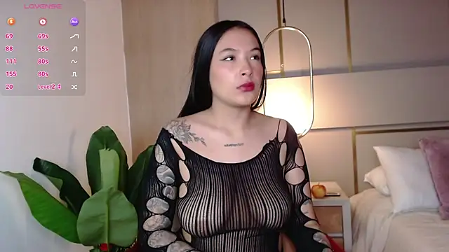 Victoria Collinns online show from October 30, 12:39 pm