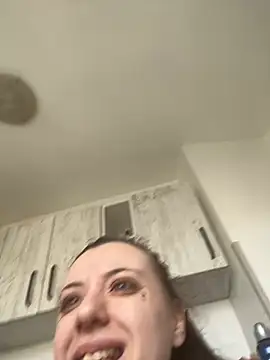 bunnythetailor online show from February 26, 1:21 pm