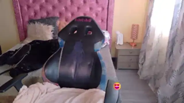 Sofii cutee online show from March 4, 2:34 pm