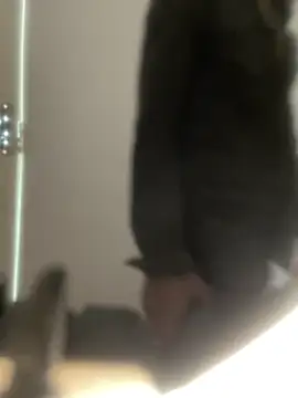 Boneca25 online show from April 11, 7:45 am