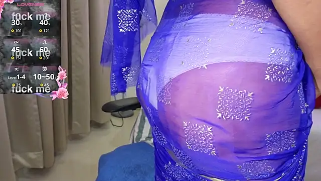 MISS MYRA online show from March 6, 6:36 pm