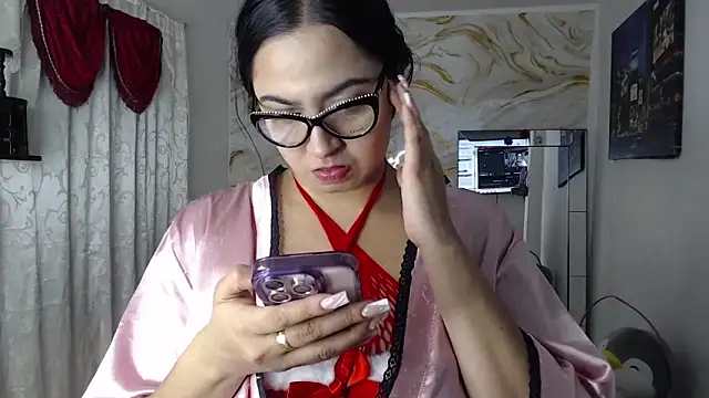 kendall morry online show from November 12, 6:33 am