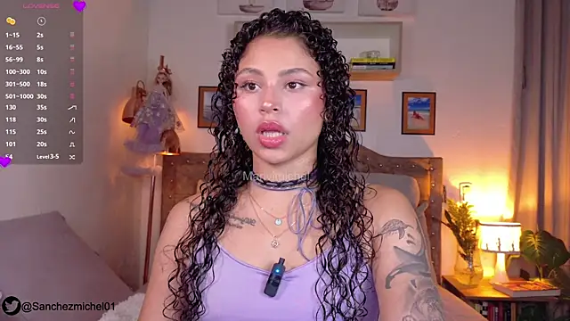 Marivimichel1 online show from February 24, 10:36 am