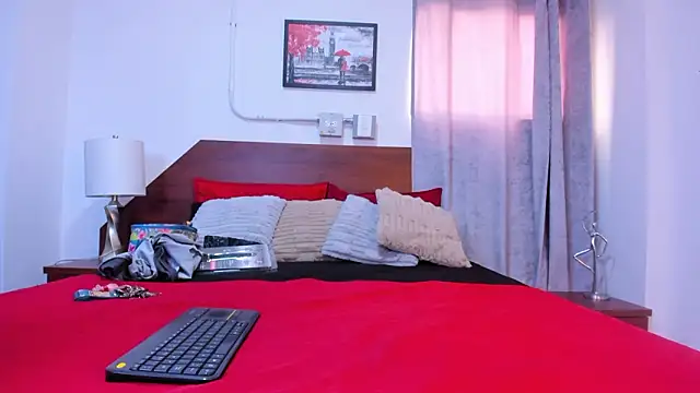 amanda29 online show from April 1, 7:11 pm