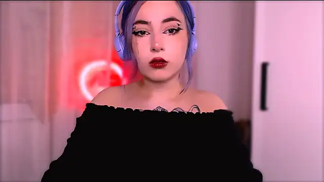 Snapshot of purplewitch chatting on September 13, 8:39 pm purplewitch online show from September 13, 8:39 pm