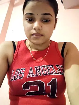 CUTE 09 online show from November 28, 7:11 am