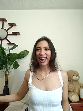 Miss veronicaa2 online show from April 24, 3:04 pm