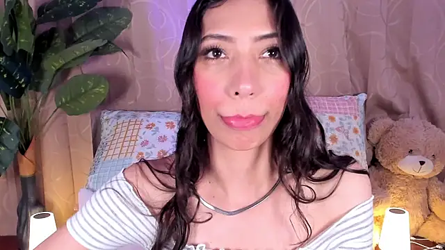Miss veronicaa2 online show from July 27, 1:19 pm