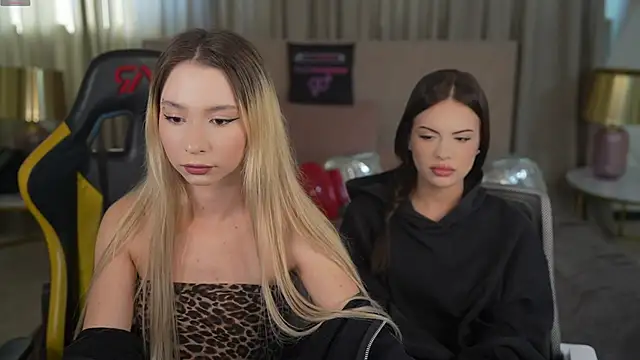 Emma Rose 69 online show from March 10, 8:18 am