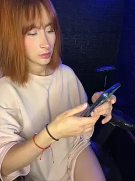 chloe rockss  online show from September 23, 11:14 pm