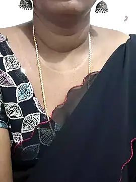 Snapshot of Tamil_Meera12 chatting on October 9, 11:36 am Tamil Meera12 online show from October 9, 11:36 am