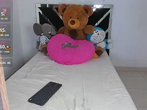 CatalinaSmith1 online show from September 13, 12:07 am