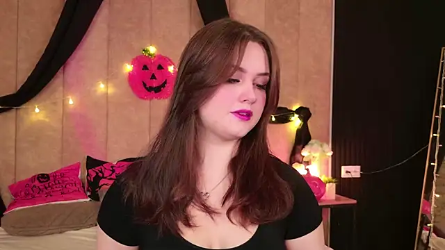 Snapshot of Kendra_Parlow chatting on October 20, 8:56 pm Kendra Parlow online show from October 20, 8:56 pm