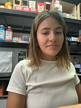 Andrea18 blonde online show from February 6, 3:48 pm