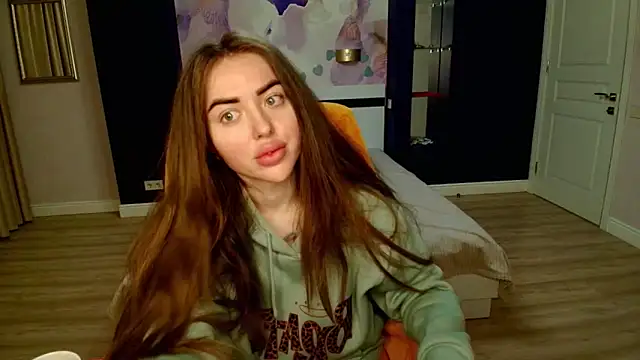 MissisCaty online show from February 14, 4:03 am