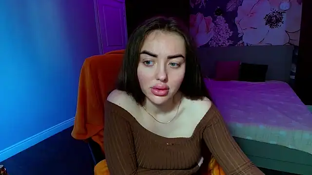 MissisCaty online show from March 16, 5:44 am