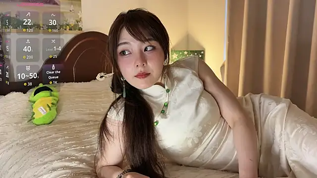 nanaliu6 online show from July 10, 10:59 am
