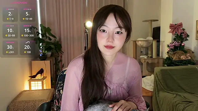 nanaliu6 online show from June 26, 1:51 am