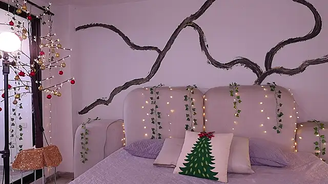 soidai miiu online show from December 14, 3:40 pm