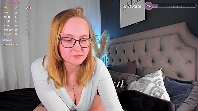 Agatha Mott online show from April 24, 3:59 pm