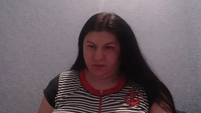 KiraSwee online show from January 18, 6:48 pm