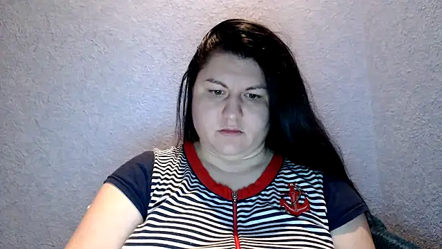 KiraSwee online show from November 12, 5:22 pm