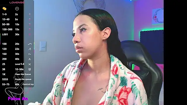 SallyWhitee online show from November 23, 3:53 am