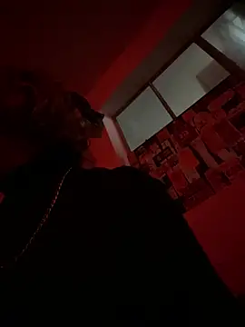 Maggie Geller online show from February 8, 6:44 pm