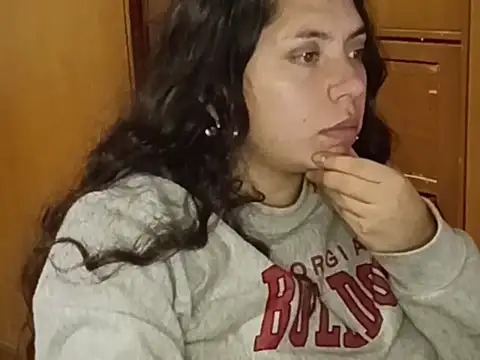 isabellapurple online show from February 13, 4:25 am