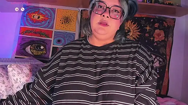 Banana squirt online show from December 22, 9:29 pm