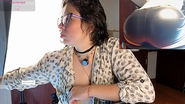 sophia dumont online show from November 19, 10:21 pm