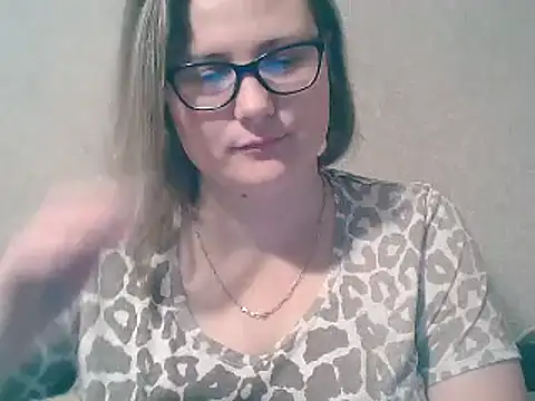 MerryLaCherry online show from November 29, 2:15 am