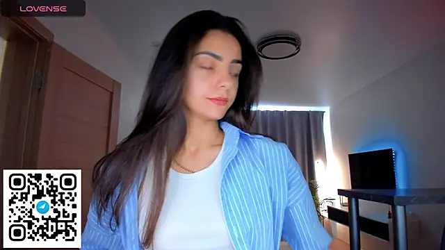 EmiliaZen online show from September 20, 2:04 pm