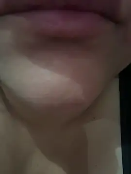 daianaspencer online show from November 4, 7:02 am