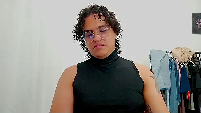 Diane blossom online show from April 7, 12:01 am