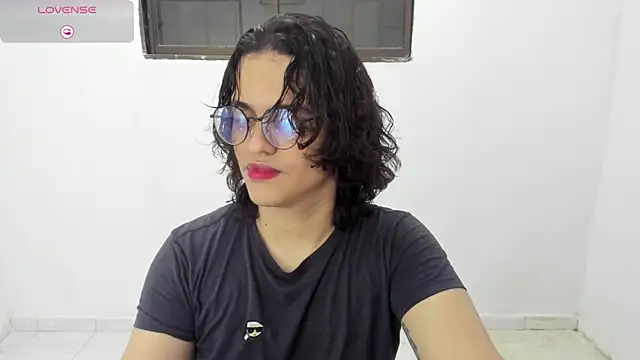 Diane blossom online show from December 18, 11:53 pm