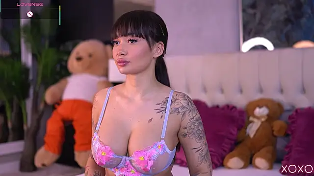 SashaFerrera online show from November 19, 7:25 pm