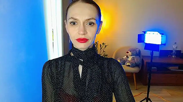 Lady Sunshine  online show from March 5, 7:37 am