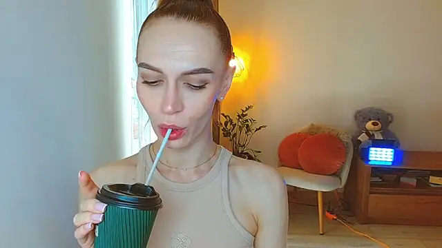 Lady Sunshine  online show from April 19, 7:19 am