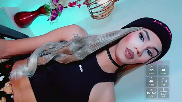 emelly horny  online show from February 4, 7:39 pm