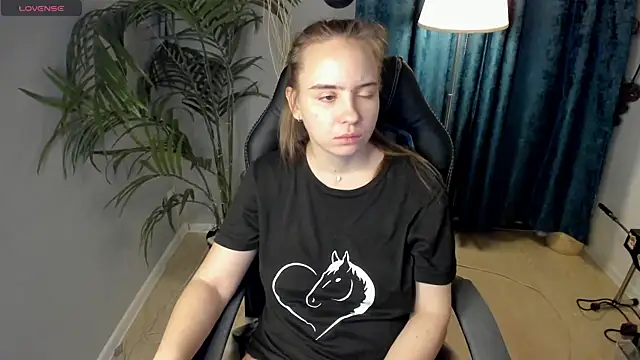 Lika 0ne online show from November 19, 12:05 pm