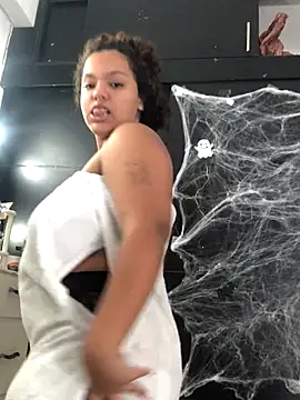 Snapshot of Anitta_bell chatting on October 11, 12:15 am Anitta bell online show from October 11, 12:15 am