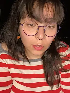 Solo yoss online show from October 24, 7:04 am