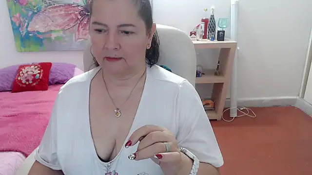 leonela 69 online show from January 13, 2:06 am