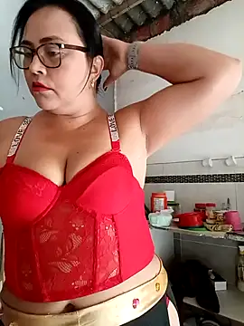 promiscuous-indecent-momm online show from November 23, 3:14 pm