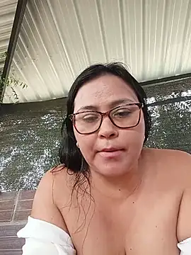 promiscuous-indecent-momm online show from January 5, 5:27 pm