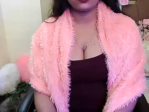 megancatluna online show from November 11, 6:09 am